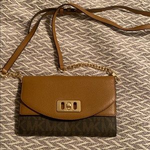Michael Kors clutch/swing bag